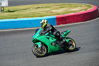 enduro-digital-images;event-digital-images;eventdigitalimages;mallory-park;mallory-park-photographs;mallory-park-trackday;mallory-park-trackday-photographs;no-limits-trackdays;peter-wileman-photography;racing-digital-images;trackday-digital-images;trackday-photos